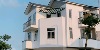 Nhà phố trung tâm thành phố Huế thanh toán theo tiến độ