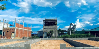 Bánđất đấu lưng đường quốc lộ Hùng Vương, Ven sông Yên 120m2,đường 6m.0935450871