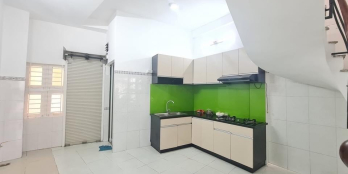 Cần bán nhà đẹp hẻm xe hơi P11 Q10