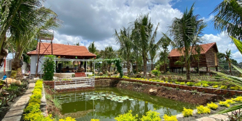 Cần Tiền Lo Công Việc Nên Bán Căn Nhà Vườn nghỉ dưỡng đầy đủ công năng