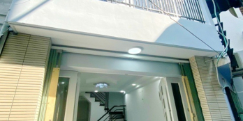 Bán nhà 2 lầu hẻm 1 sẹt đường Nguyễn Thị Tần Phường 2 Quận 8