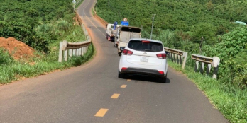 Cần thanh lý mảnh đất 520m2 view Suối lớn, đường DT725 đi Đà Lạt giá rẻ