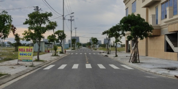 Sốc! giảm 100TR, Để bán gấp lô kề góc 100m2, đường 15m5. lh ngay 0947984998