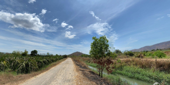 CẦN RA LÔ CLN HÀM TRÍ 2MT ĐƯỜNG SỎI SẴN SỔ, LIÊN HỆ 0982304867