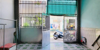 Bán Căn Nhà Gác Lửng Ngay Cây Xăng 75, DT 5x17, Giá 1.36 Tỷ (Thương Lượng)