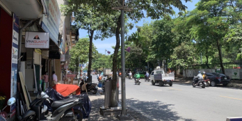 Bán nhà mặt phố Thanh Nhàn , Quận Hai Bà Trưng,  Kinh Doanh cực tốt.