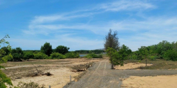 Siêu phẩm đất vườn đầu cơ. Mặt tiền dài. Vuông vức. Thuộc Xã Hòa Thắng.