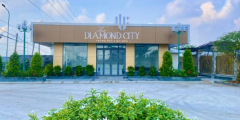 Cần ra gấp lô đất 90m2, shr, giá 2tỷ6. CK lên tới 10%.