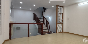 Bán nhà 4,5 tầng tại Thanh Liệt diện tích 38m2, mặt tiề n 6,2m. Giá 3,85 tỷ