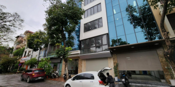 Vị trí trung tâm, gần Hồ, tòa vip Hoàng Cầu, Kinh Doanh đa dạng. DT 80m2, 7 tầng