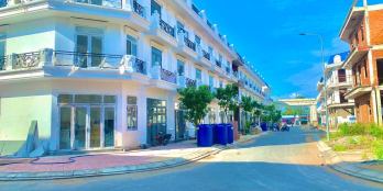 CẦN TIỀN BÁN GẤP NHÀ 1 TRỆT 2 LẦU TP BẾN TRE