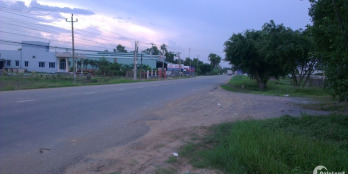 Tỉnh Lộ 8 - Mặt Tiền - Ngang 400m - 40000m2