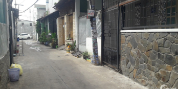 Bán nhà linh trung thủ đức diện tích 4 x 12.5m, SHR, xây 1 trệt 1 lầu