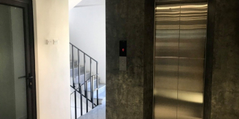 Bán nhà 6 tầng Trung Kính, thang máy, ô tô vào nhà, 10PN, giá nhỉnh 17 tỷ