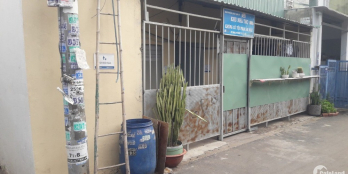 Quận 9 bán gấp nhà trọ đường Hoàng Hữu Nam góc 2 mặt tiền, DT 8.4 x 15m, SHR
