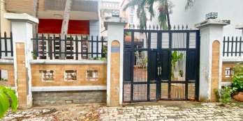 Chủ nhà bán gấp nhà 1 lầu diện tích 9X18m giá tốt mặt tiền đường số, q7