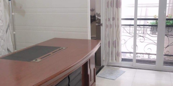 Biệt thư gô 5 tầng, Hoàng Diệu 80m2 ,5 2m x 16m P4 Q4