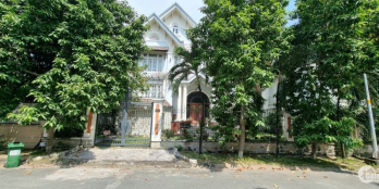 Biệt thự khu Thảo Điền 1 siêu đẹp - 19x25m - 4 tầng - sân vườn, 90 tỷ