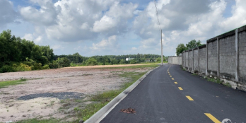 Đất ở có sổ, 2,5 tỷ 1 lô. Đường 8m, điện nước sẵn.