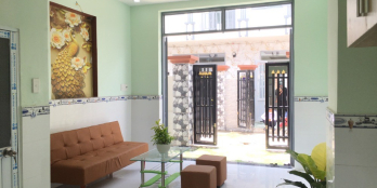 Cần bán gấp nhà như hình, 660 triệu, giấy tờ đầy đủ, vào ở ngay