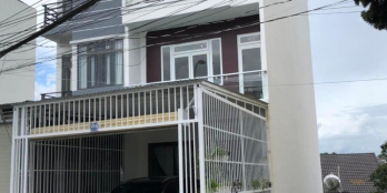 Bán nhà mặt tiền đường Cổ Loa, Phường 2, TP Đà Lạt. Sổ riêng xd