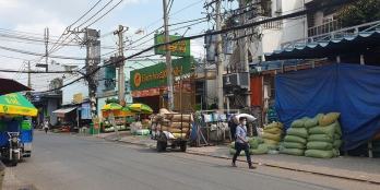 Chính chủ cần bán đất ngay chợ hiện hữu , bình tân