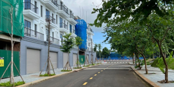 Chính chủ cần bán căn nhà phố ở Eco City, mua 5,217 tỷ, bán 5,35 tỷ bao thuế phí