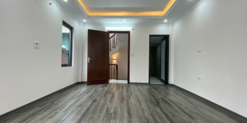 Nhà Đẹp Mới Tinh Phố Nguyễn Chí Thanh,Đống Đa,HN;DT 35Mx5T Giá 4.5 Tỷ