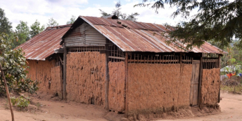 Chủ ngộp bán gấp lô đất, đường nhựa 6m gần chợ Long Phước