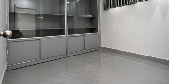 Nhà đẹp ở ngay Phan Huy Ích 45m2 2 tầng, sát HXH.