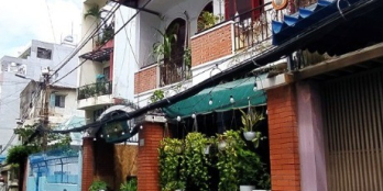 Nhà NGANG HIẾM gần 8m HXH thông KINH DOANH Khu Vip HOÀNG HOA THÁM