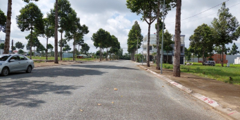 Bán nền đẹp tặng kèm móng sổ sẵn giá rẻ khu Stella Mega City