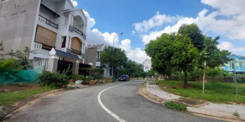 Quỹ đất năm 1998 , diện tích 1109m2 Xa lộ Đại Hàn Bình Tân.