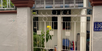 Bán gấp nhà hẻm 196/2 Tôn Thất Thuyết phường 3 Q.4