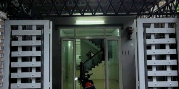 BÁN NHÀ SÂN XE HƠI CHỢ DĨ AN 1