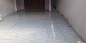 Bán gấp nhà cấp 4 DT 137m2 gần trường dạy lái xe Thành Công Nguyễn Văn Tạo nhà B