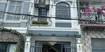 Nhà cực đẹp 1 trệt 2 lầu tặng nội thất cao cấp, đường Huỳnh Tấn Phát, TT Nhà Bè