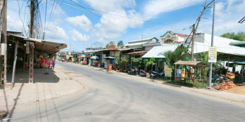 Đất mặt tiền đường đá xanh 8m thổ cư 100% giá chỉ 900 triệu/ 10x30