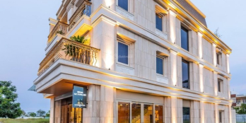 Bán villa 29 tỷ mặt tiền ngay Song Hành. 7,5 x 20m, kết cấu 2 lầu