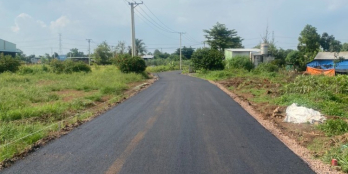 Bán đất xã LỘ 25, đường betong, dân cư đông, shr full thổ sẵn, giá 1ty250.