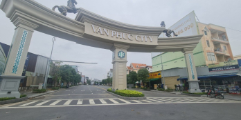 Cần bán nhà HXH yên tĩnh - gần Vạn Phúc City