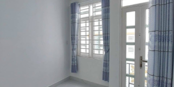 Nhà 1 trệt 2 lầu đường Huỳnh Tấn Phát, Thị trấn Nhà Bè.