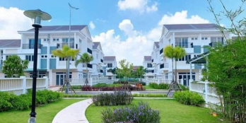 Nhà ECOLAK , thiết kế hiện đại, khu nhà ở đầy đủ tiện ích , dân cư hiện hữu