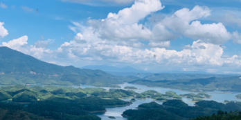 Mặt tiền Quốc lộ 28 view đỉnh nhất Tà Đùng. Ngay trung tâm, nở hậu, sẵn thổ cư