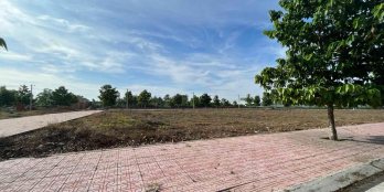 Cần bán gấp hai lô đất ODT sổ sẵn full thổ đường nhựa 17m giá chỉ 8tr/m2 TT TP