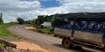 Bán đất Tà Đùng. Ôm hồ tự nhiên siêu đẹp, mặt tiền đường nhựa lớn