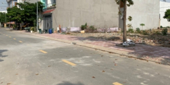 Chính chủ gửi bán lô đất kế góc gần chợ bà hom, quận Bình Tân, TP Hồ Chí Minh.