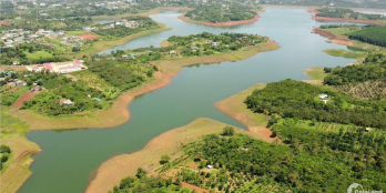 Cách ql14 1km,ôm 40m đường bê tông,fulll sổ,pháp lí rõ ràng,chỉ 85 triệu/m ngang