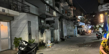 QUẬN 11, ĐƯỜNG LẠC LONG QUÂN, P5, 56m2, 4 tầng, nở hậu, 5PN, 8 Tỷ 4 (TL)