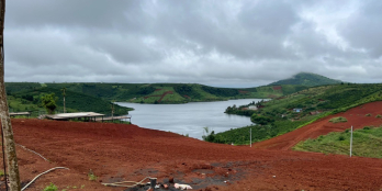 bán đất view hồ daklong thượng bảo lộc 500m2 . sổ sẵn